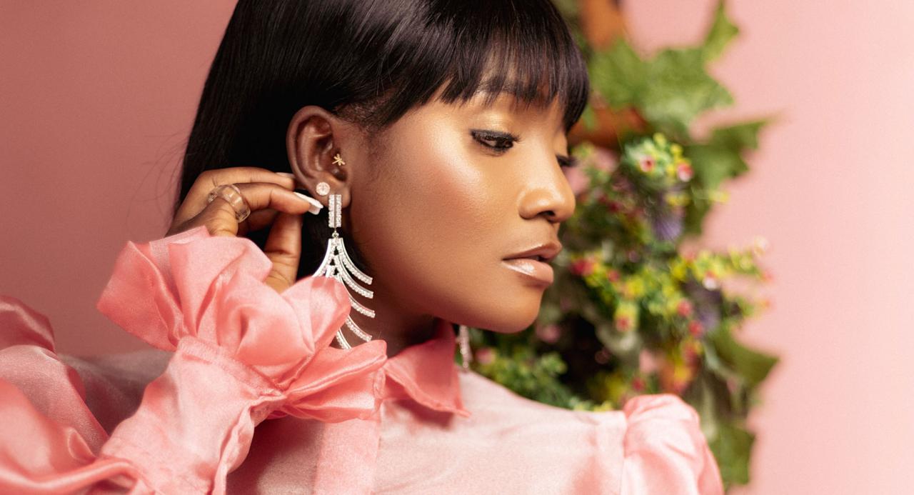 “I’ve Never Been Depraved!” – Simi Breaks Silence As Old Tweets Resurface After Anti-Rape Stance “I’ve Never Been Depraved!” – Simi Breaks Silence As Old Tweets Resurface After Anti-Rape Stance