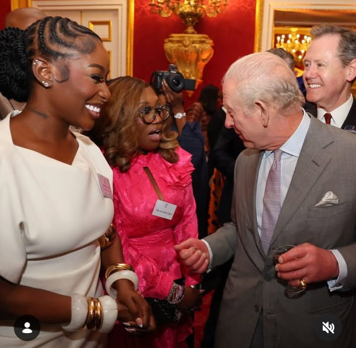 “Naija Wins!” – King Charles Picks Nigeria in Jollof Rice Debate During Chat with Dorcas Fapson