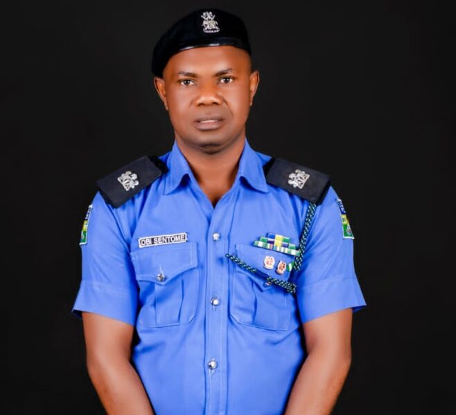 SpotlightsREVEALED: Why I rejected ,000 bribe from fraudsters – Nigerian Police officer