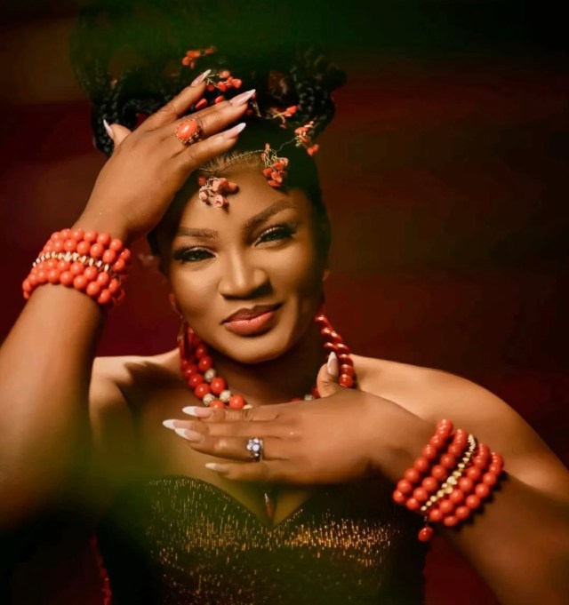 “It’s the Sweetest Thing” – Omotola Jalade-Ekeinde Praises Husband’s Daily Gesture