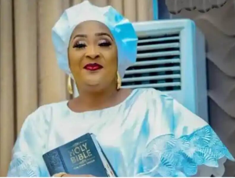 REVEALED: Meet Seyi Tinubu’s Biological Mother REVEALED: Meet Seyi Tinubu’s Biological Mother