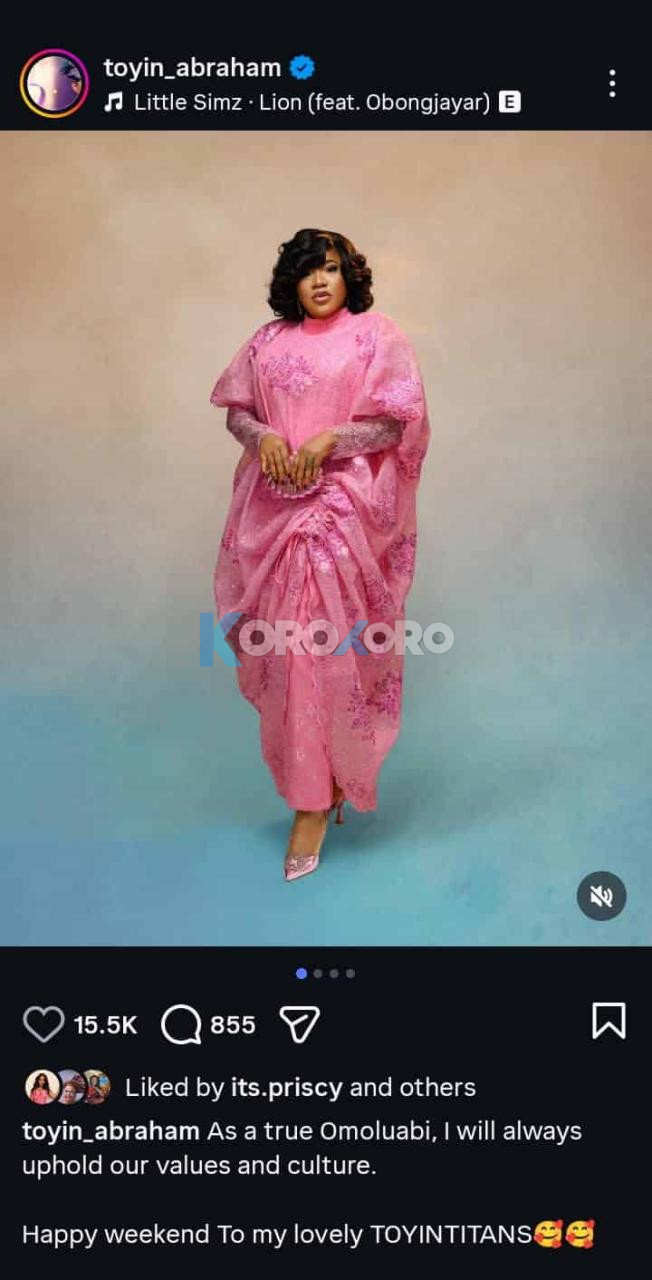 “I Am an Omoluabi” – Toyin Abraham Breaks Silence After Viral Kneeling Moment for Okoya Family Sparks Heated Debate Online