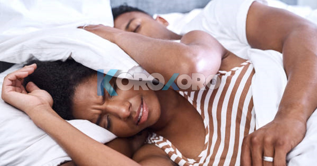 “I haven’t slept full term since we got married” – Newly married woman cries out over her husband’s constant habit of farting and snoring whenever he sleeps (WATCH VIDEO)